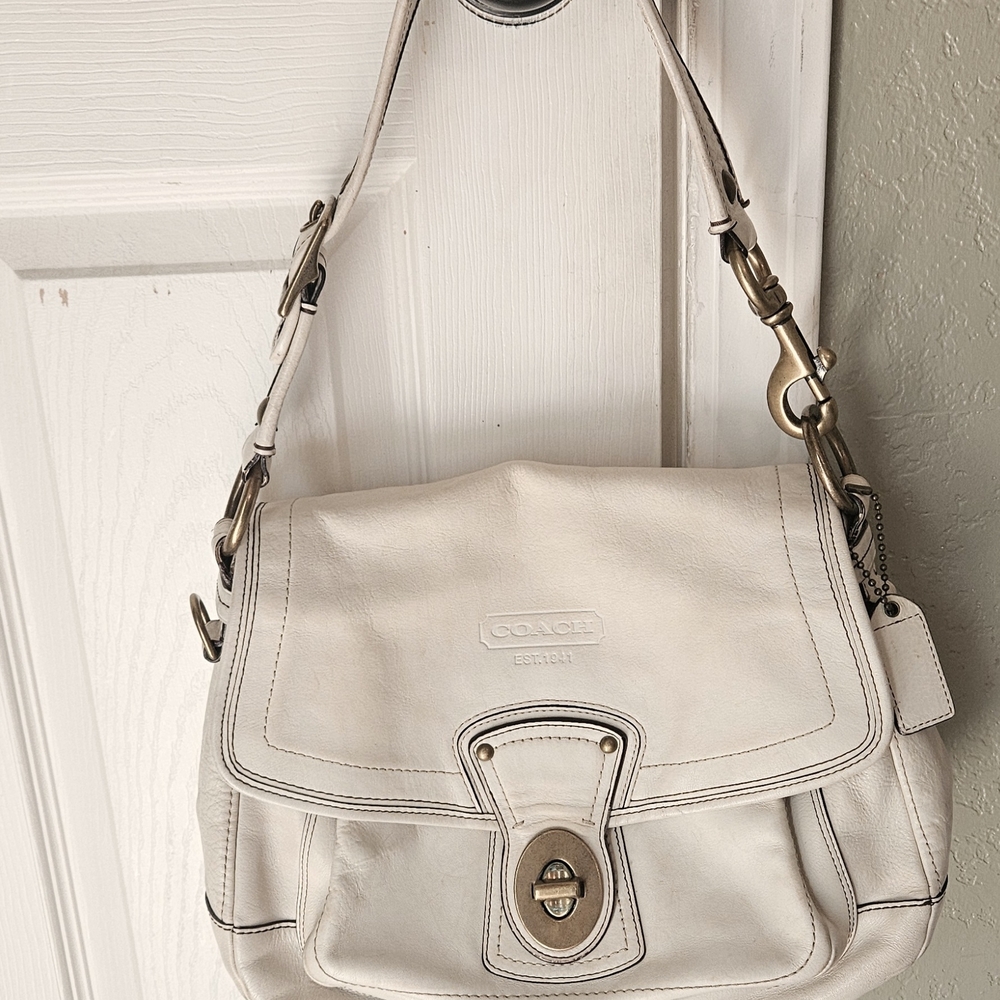 Coach White Leather Shoulder Bag